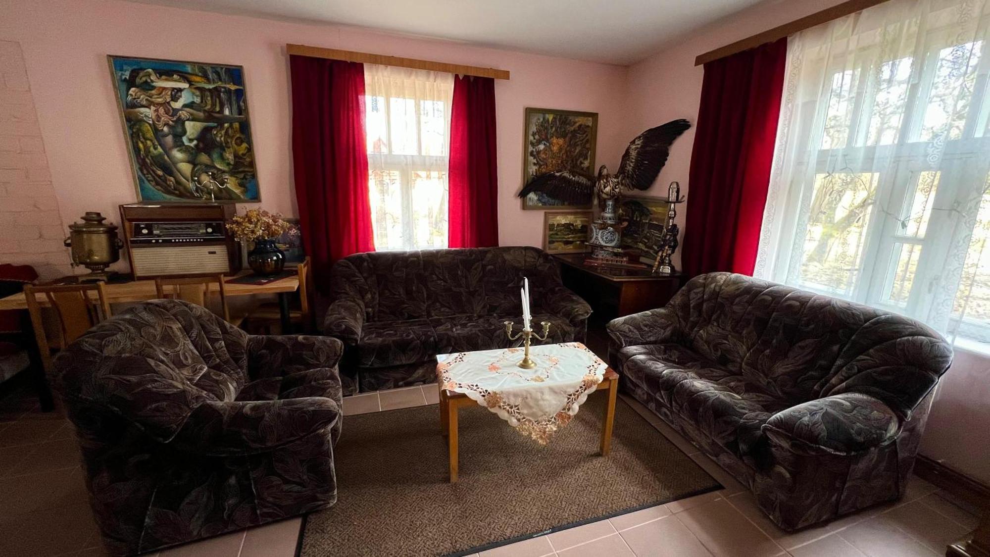 Pilskalni Hotel Ivande Bagian luar foto