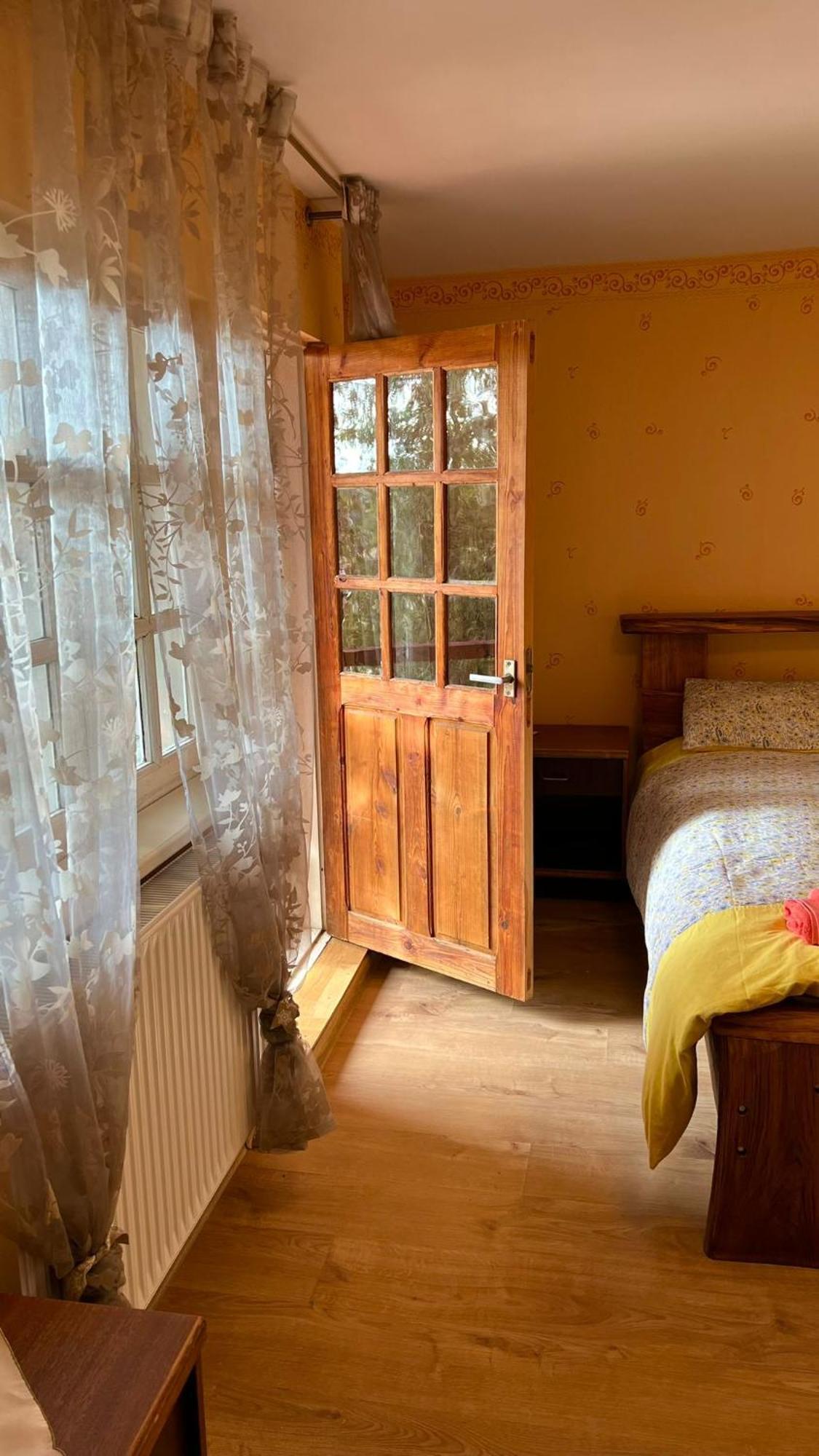 Pilskalni Hotel Ivande Ruang foto