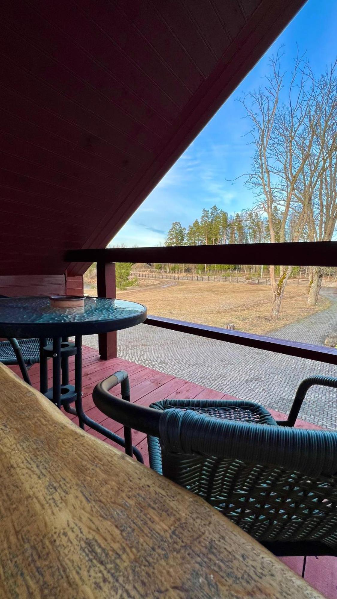 Pilskalni Hotel Ivande Ruang foto