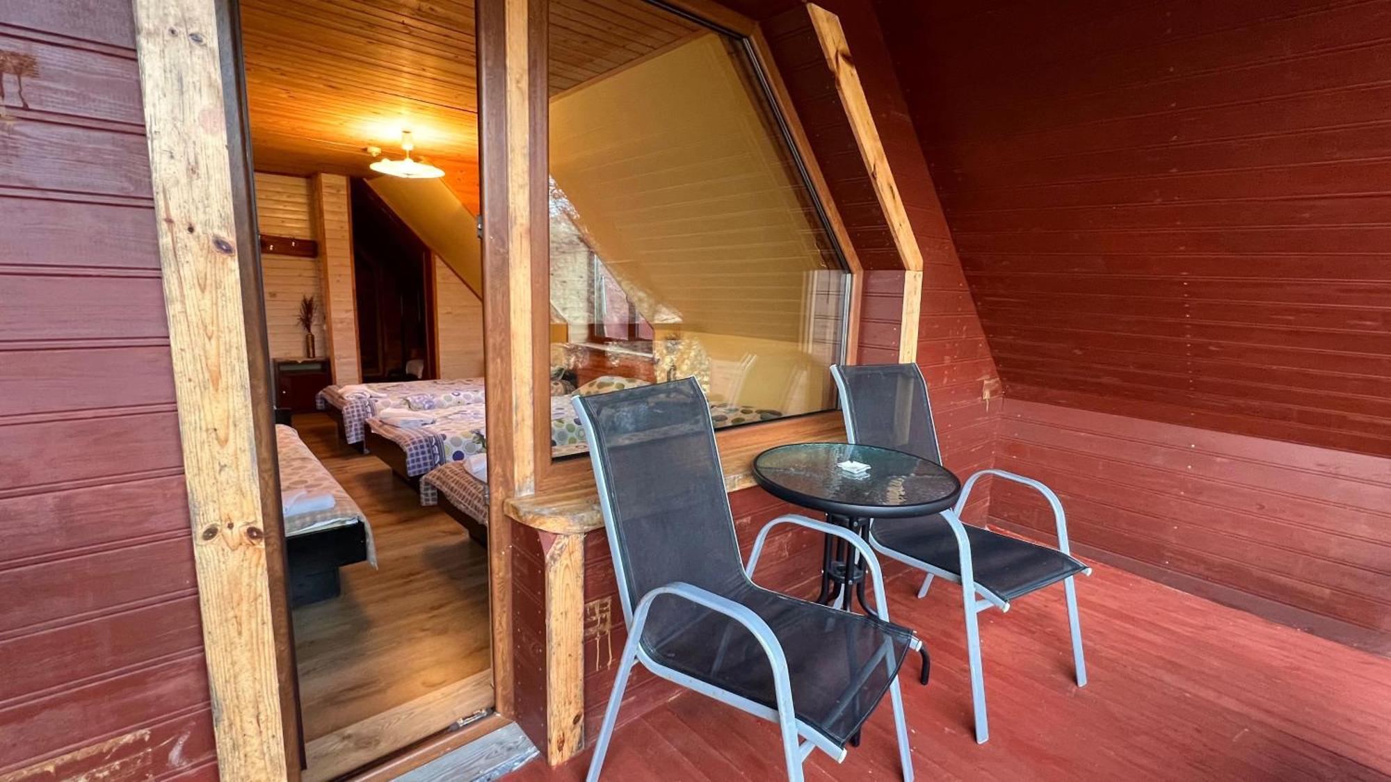 Pilskalni Hotel Ivande Bagian luar foto