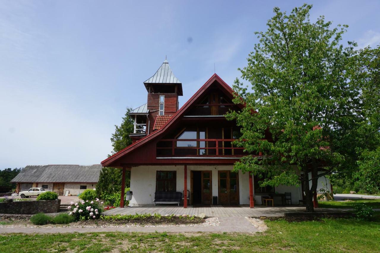 Pilskalni Hotel Ivande Bagian luar foto
